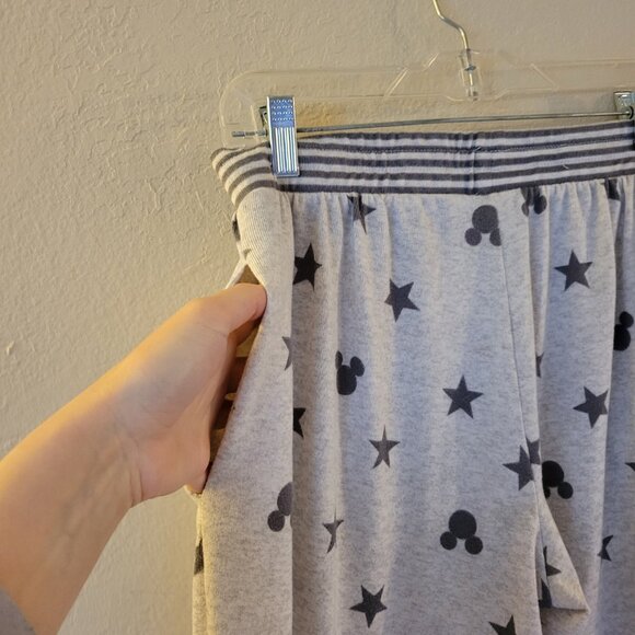 Disney Womens 2 Piece Cozy Pajama Set - Size Medium - Picture 6 of 15